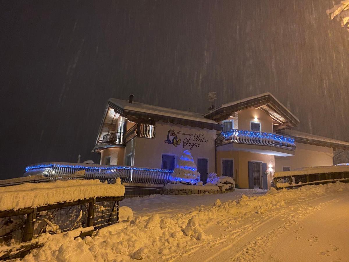 Affittacamere Dolce Sogno Коредо Екстериор снимка